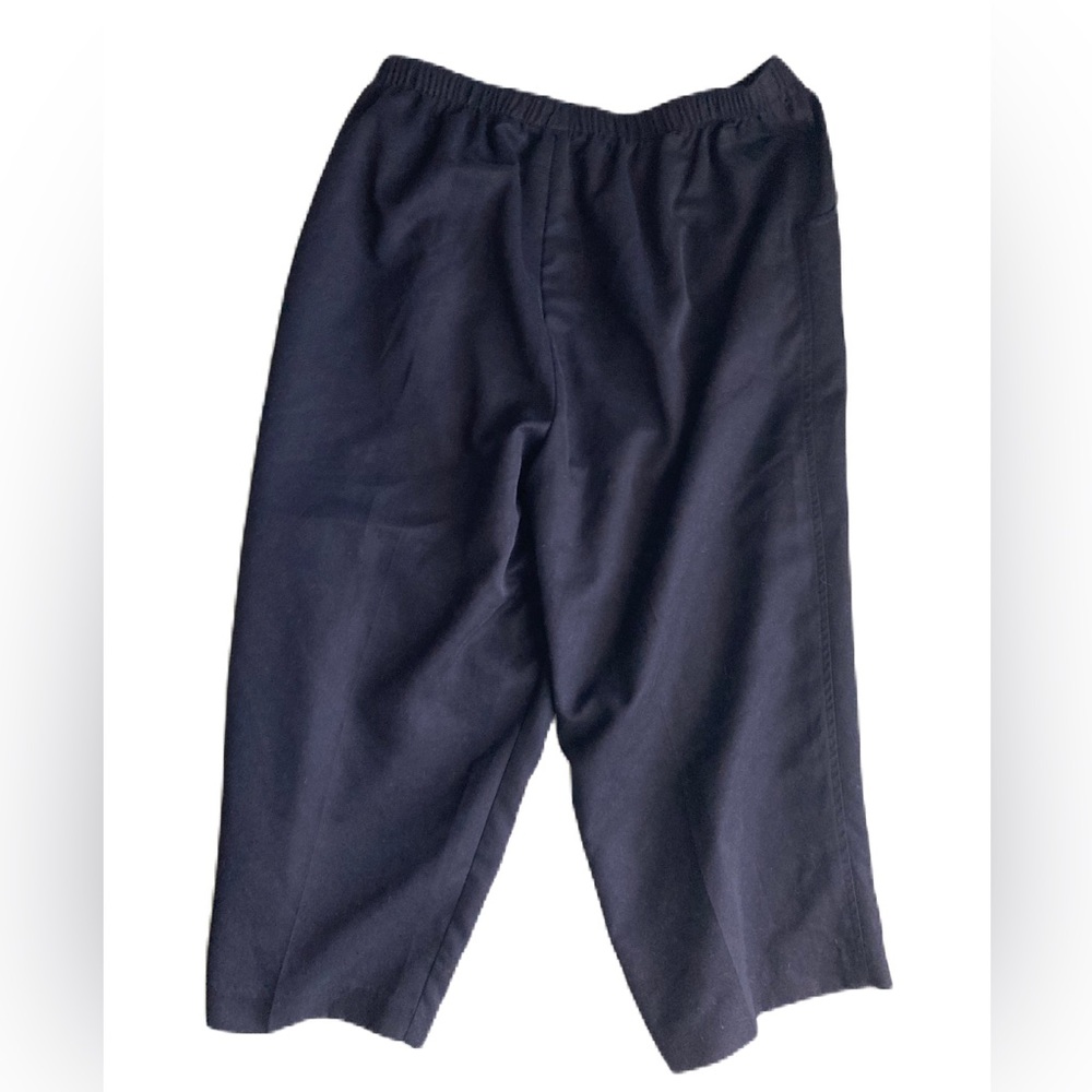 Women’s Capri dress pants